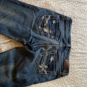 Medium wash Buckle Jeans